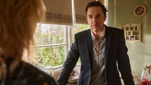 Totally Completely Fine - Juan De Vacaciones