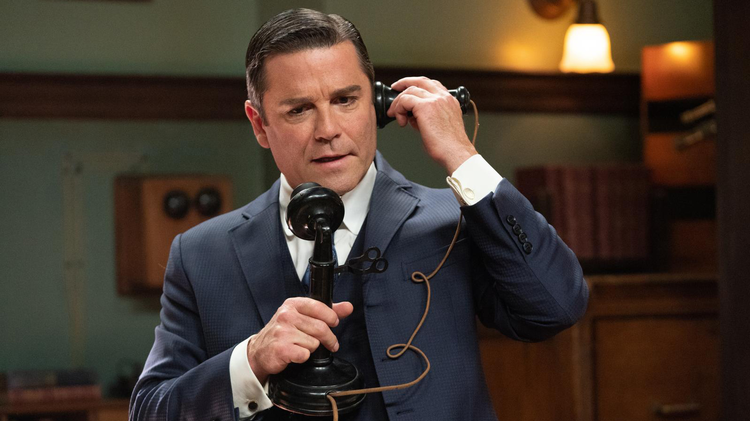 Murdoch Mysteries Trailer image