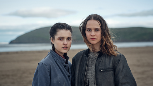 The Crow Girl - She Shoots for the King