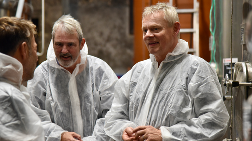 Neil & Martin's Bon Voyage - Episode 1