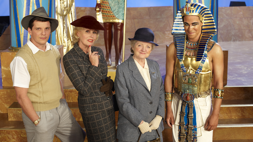 Agatha Christie's Marple - The Mirror Crackd from Side to Side