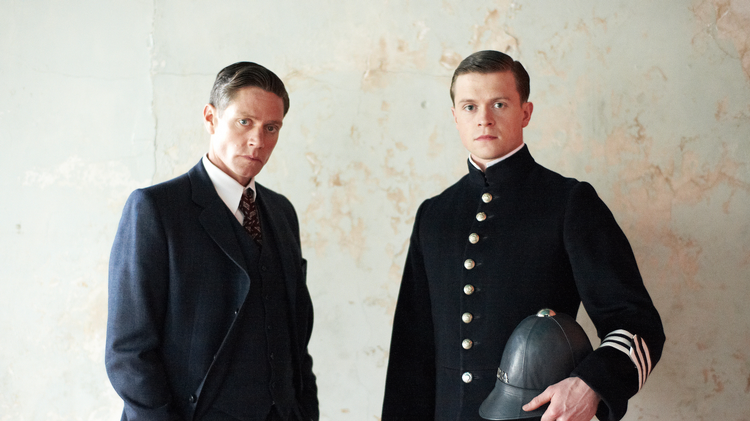 Miss Fisher S Murder Mysteries Series 1 Death At Victoria Dock
