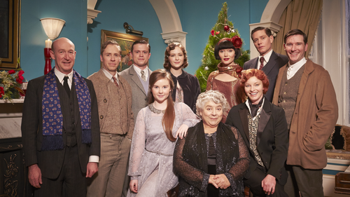 Miss Fisher's Murder Mysteries - Murder Under the Mistletoe