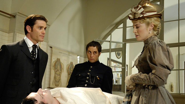 Murdoch mysteries season 1 episode 1 sale