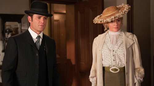 Murdoch Mysteries - Murdoch and the Cloud of Doom