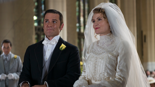 Murdoch Mysteries - Holy Matrimony Murdoch!