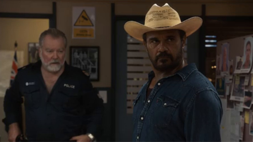 Watch mystery road season 1 online free sale