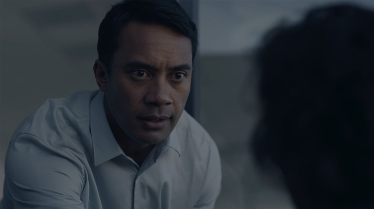 The bridge season 1 episode 1 hotsell