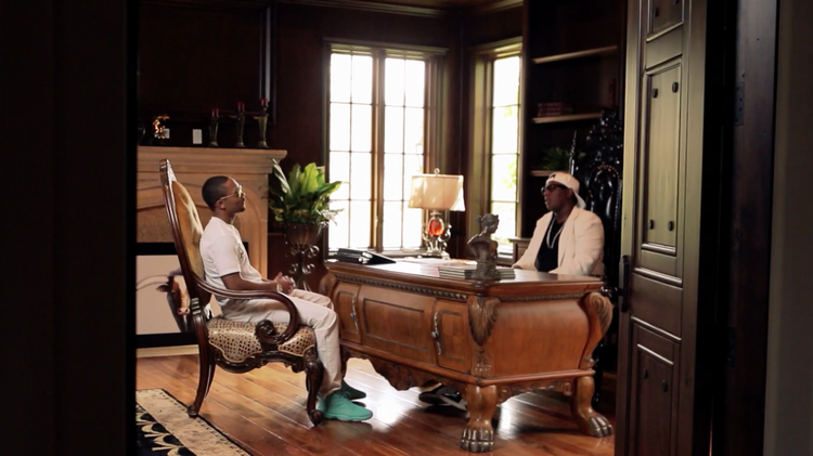 Growing Up Hip Hop Season 2 TRAILER image