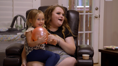 Mama June: From Not to Hot - Road to Redemption: Sweet 16 and Mama's Not Missed